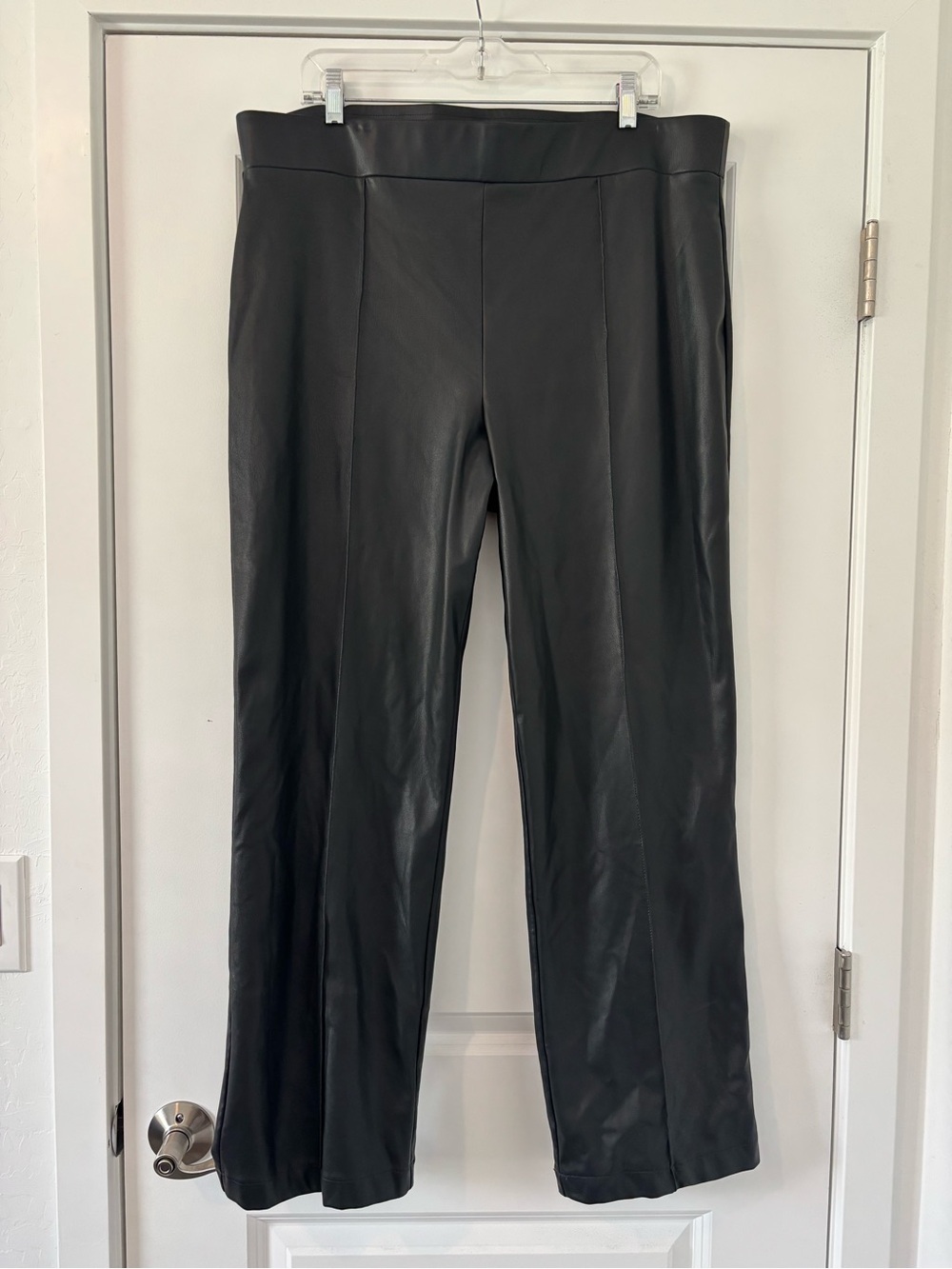 Ann Taylor LOFT Black High Rise Pull on Imitation Leather Wide-Leg Trouser Pant